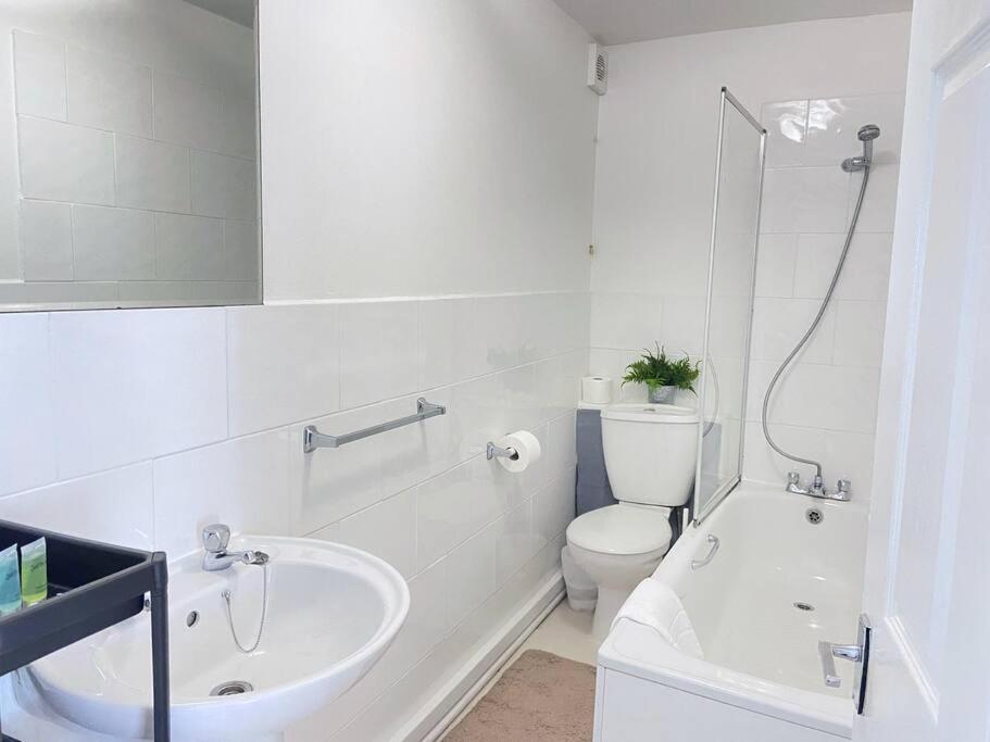 Apartmán Stylish & Tranquil Flat With Excellent Connections Londýn Exteriér fotografie