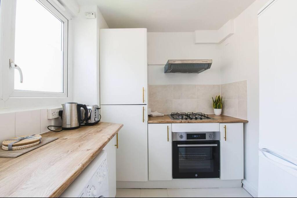 Apartmán Stylish & Tranquil Flat With Excellent Connections Londýn Exteriér fotografie